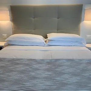 Nizza Frontemare Superior 3 Stelle Hotel